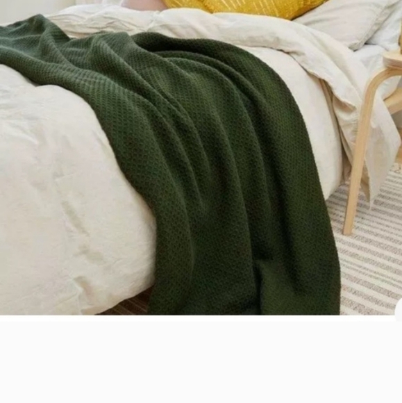 BNIP ARHAUS Waffle Knit Throw Green Blanket - Picture 1 of 10